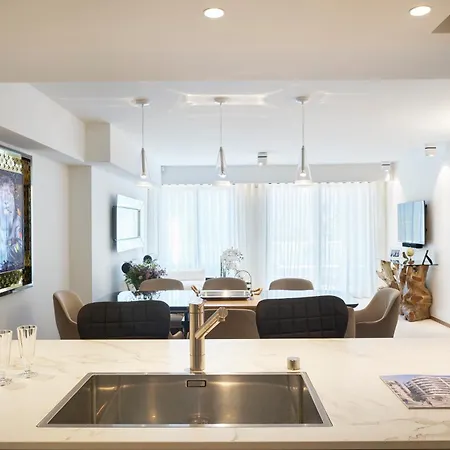First Croisette Apartment