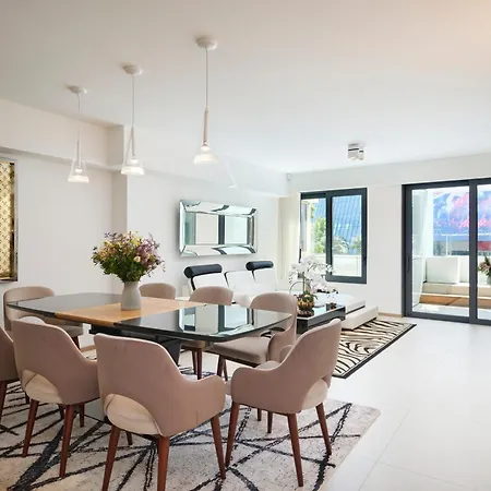 First Croisette Apartment Cannes